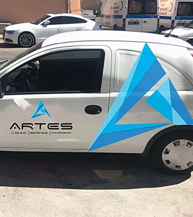 43360697_1882199941876586_4721701382376128512_n